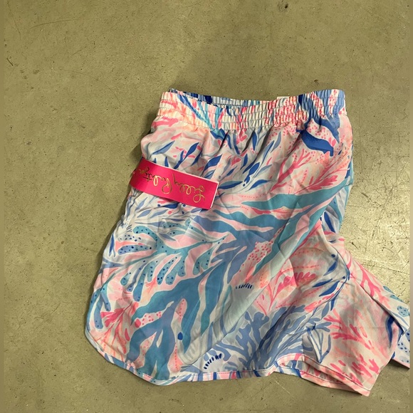 Lilly Pulitzer athletic shorts size xl - Picture 3 of 3